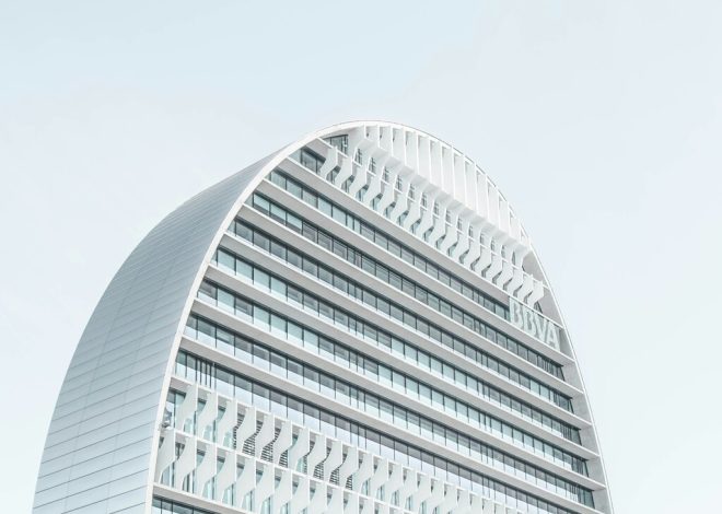 La banca española parecía aburrida para la bolsa, pero su último lustro es superior al de Apple y Microsoft
